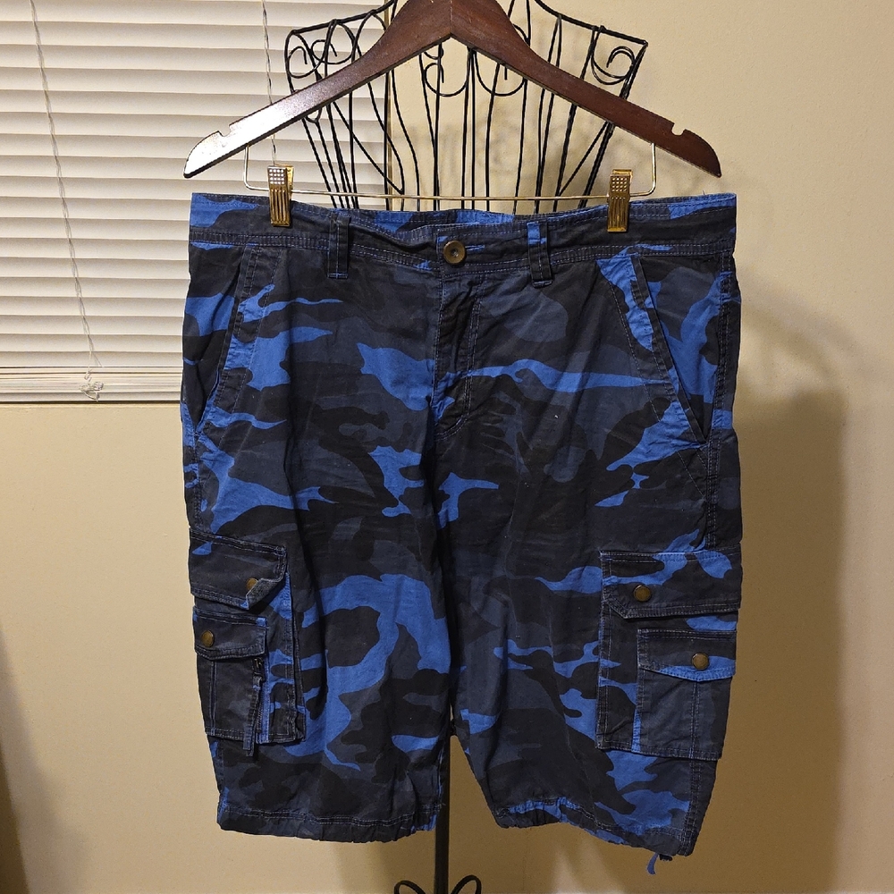 Blue Camouflage Men's Shorts 2XL (Jacqueline # 21)